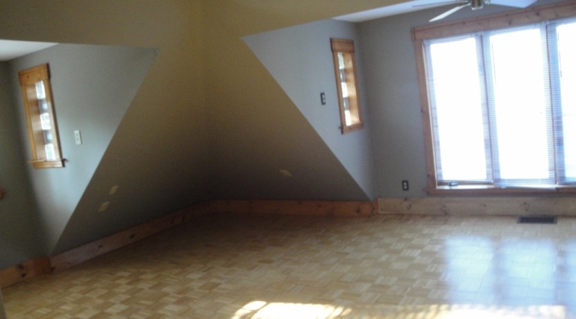 3rd floor bedroom